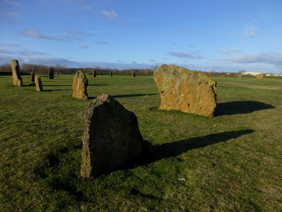 Devil's Quoits (Circle henge) by thesweetcheat