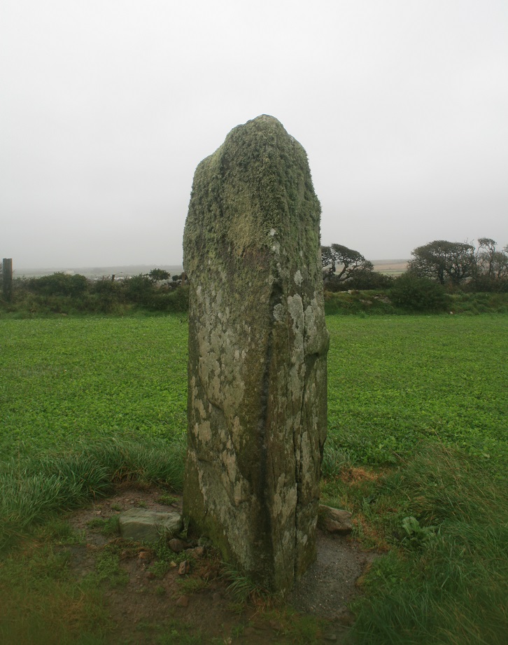 Trecenny Stone (Standing Stone / Menhir) by postman