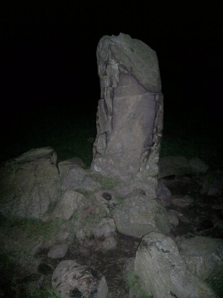 Knock and Maize (Standing Stone / Menhir) by spencer