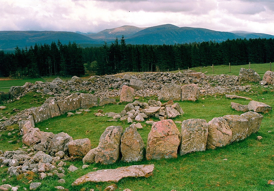 Delfour (Clava Cairn) by GLADMAN