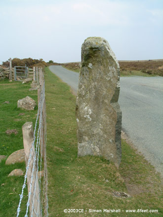 Bedd Morris (Standing Stone / Menhir) by Kammer