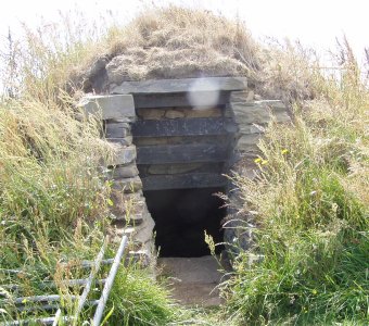 Mine Howe (Burial Chamber) by wideford