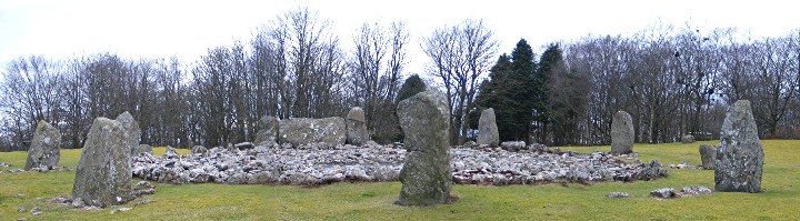 Loanhead of Daviot (Stone Circle) by greywether