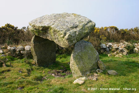 Ffyst Samson (Chambered Tomb) by Kammer