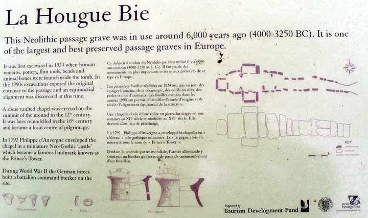 La Hougue Bie (Passage Grave) by baza