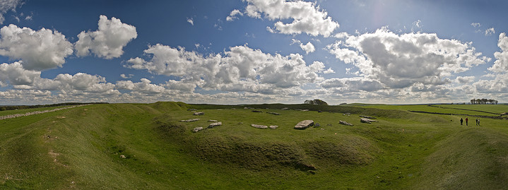 Arbor Low (Circle henge) by A R Cane
