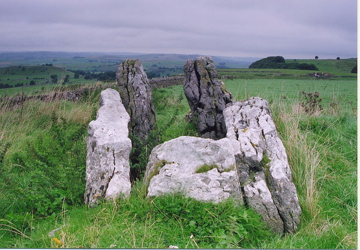 Five Wells (Chambered Tomb) by GLADMAN