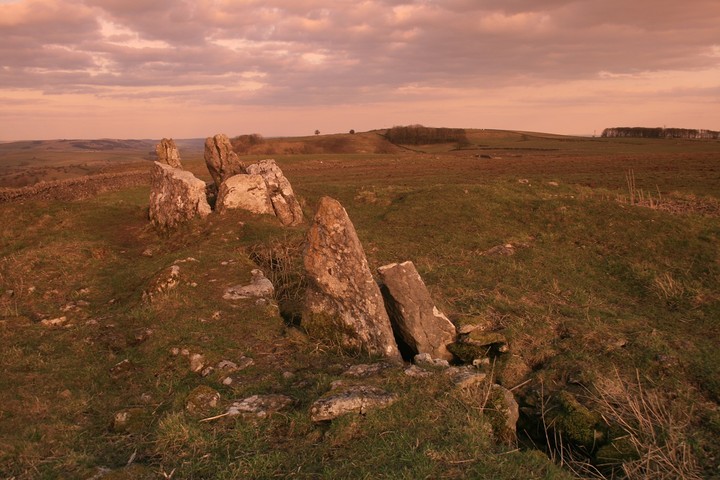 Five Wells (Chambered Tomb) by postman