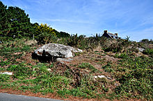 <b>Le Ruen V-shaped passage grave</b>Posted by Moth