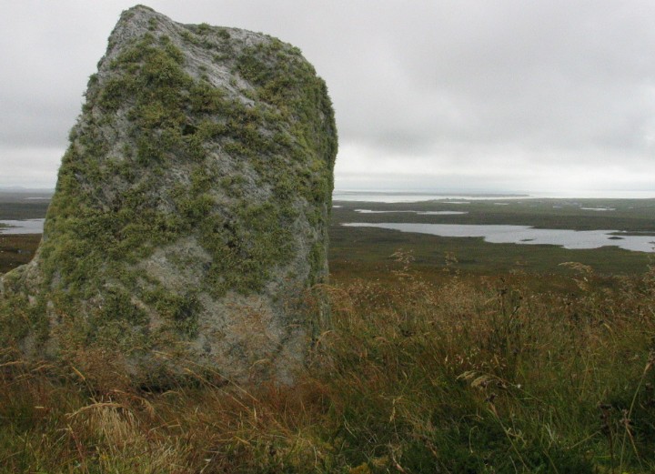 South Clettraval (Standing Stone / Menhir) by greywether