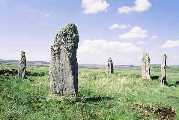 Ceann Hulavig (Stone Circle) by follow that cow